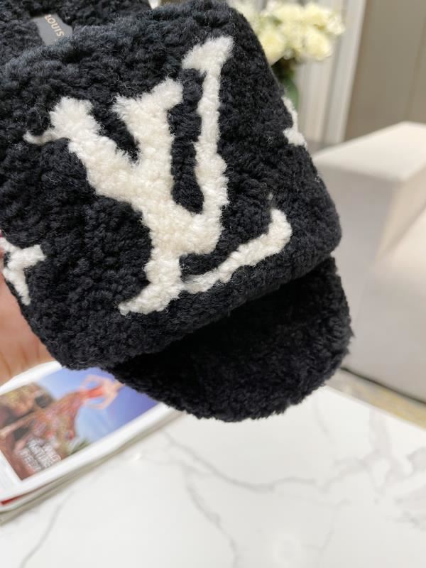 LV Slippers